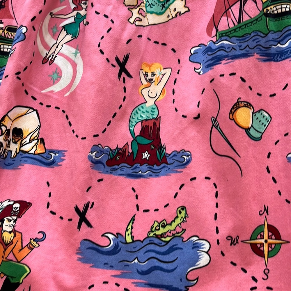 Pinup girl Peter Pan pleated full skirt